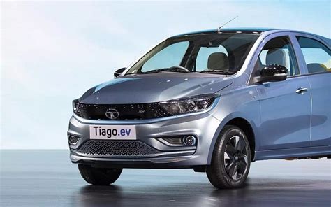 Tata Tiago Ev Gets Bookings Of More Than 10 000 Units In Just 24 Hours Company Increases Sales