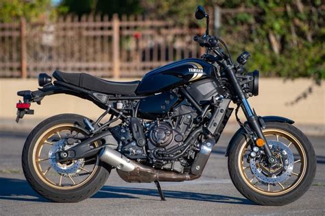 2022 Yamaha Xsr700 Review [a Dozen Retro Fast Facts]