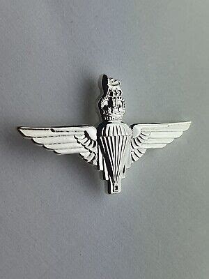 The Parachute Regiment Lapel Pin Badge Army Regiment Military