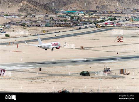 Spicejet 737 Hi Res Stock Photography And Images Alamy