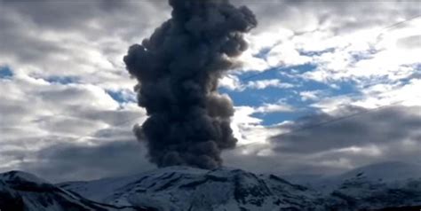 Recomiendan Evacuación Inmediata A Las Comunidades Cercanas Al Nevado Del Ruíz