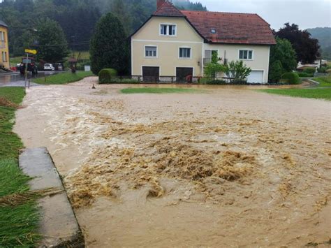 Starkregen Sorgte F R Berflutungen Im Bezirk Jennersdorf Vienna At