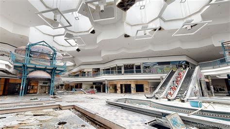 Northridge Mall Demolition Stalled By Court Challenge Complicated By Developer S Request