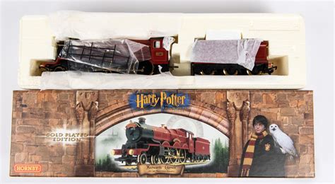 A Hornby Oo Gauge Harry Potter Hogwarts Express R Hall