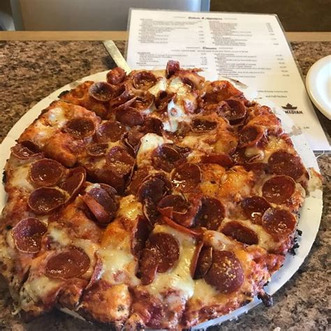 Tommys Pizza Columbus 1350 W Lane Ave Restaurant Reviews Photos