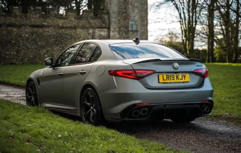 Wallpaper Alfa Romeo Giulia Rear View Alfa Romeo Giulia Quadrifoglio