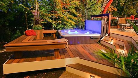 20++ Hot Tub Decorating Ideas - HOMYHOMEE