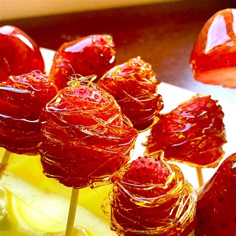 Candied Strawberries - Bear Cusine