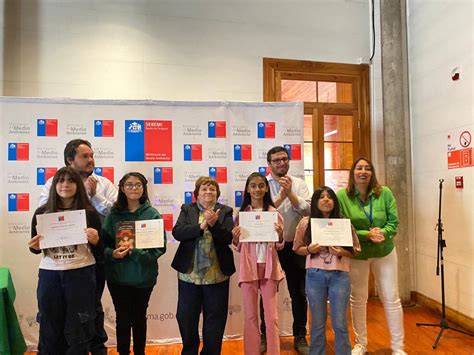 Alumna De Nuestro Colegio Obtuvo Primer Lugar En Concurso De Seremi De