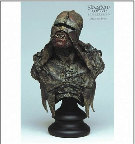 Uruk Hai Scout Polystone Bust LOTR Le Seigneur Des Anneaux Sideshow