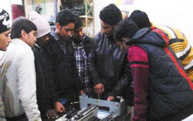 Laptop Repairing Institute In Delhi Laptop Repairing Course In Delhi