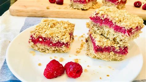 Raspberry Oat Crumble Bars No Flour Healthy Fruit And Nuts Breakfast Barsoatmeal Breakfast