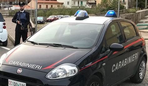 Aggredisce Suocera E Moglie Per Estorcere Denaro Enne Arrestato