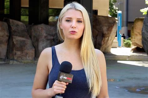 Lauren Southern Nude Hat Das Fappening Durchgesickert Sexy 34 Fotos