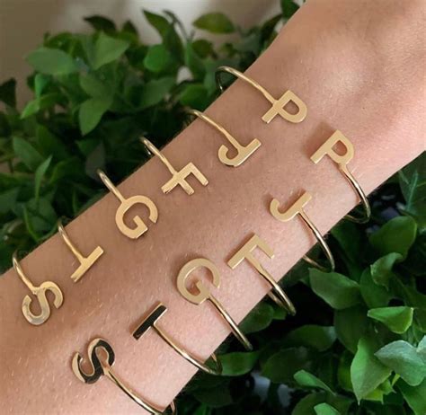 Bracelete Personalizado Letras Lisas No Elo Iluminne Semijoias