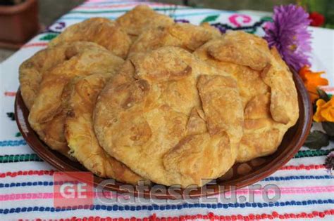 Placinte Cu Aluat Foietaj De Casa Retete Culinare