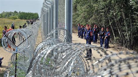 Hungary Serbia Border Zone Declared Migrant Crisis