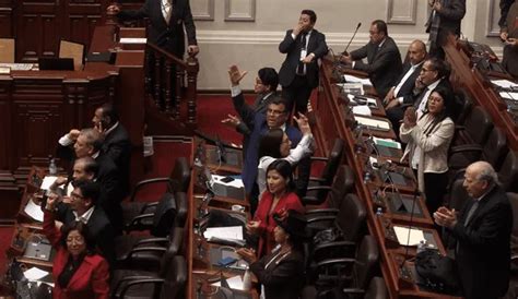 Cierre Del Congreso Así Reaccionaron Los Parlamentarios Tras El