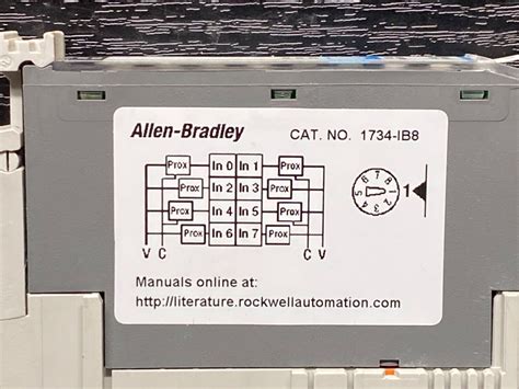 Allen Bradley 1734 IB8 1734 1B8 Ser C 1734 MB RTB Point I O Input