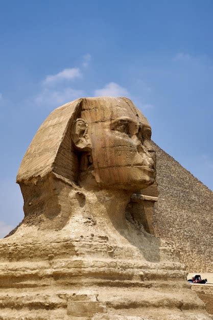 Premium Photo | Sphinx giza pyramid complex egypt