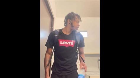 Trying To Bust A Nut Outside At The Park Instead I Busted In A Public Restroom Pornhub Gay