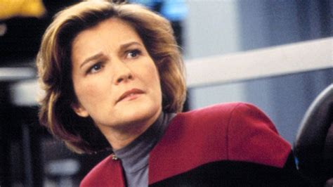 Kate Mulgrew to Play Captain Janeway in 'Star Trek' Series at Nick ...