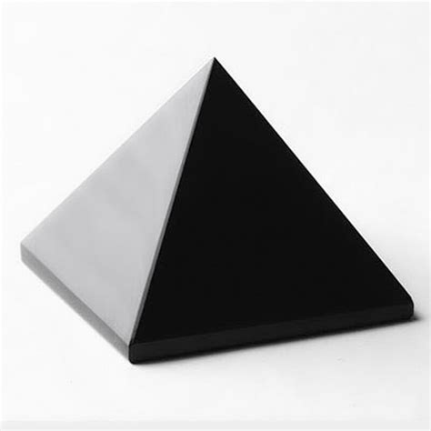 Black Obsidian Pyramid Wholesale - seamido.com