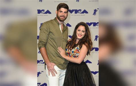 Jenelle Evans Drops Restraining Order Against Ex David Eason