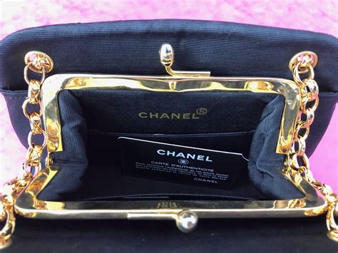 Vintage Chanel Purse | semashow.com