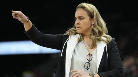 Las Vegas Aces Coach Becky Hammon Inducted In Hall Of Fame