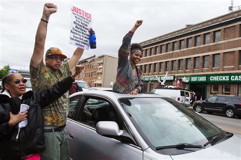 6 Baltimore Police Officers Charged In Freddie Gray Death The New