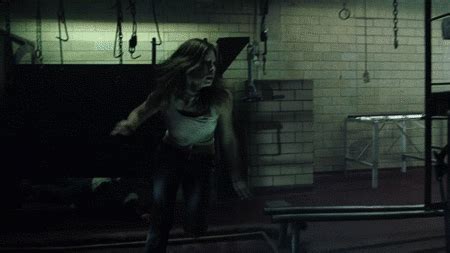 The Texas Chainsaw Massacre Curvy Woman Bolting Out Of There Sex