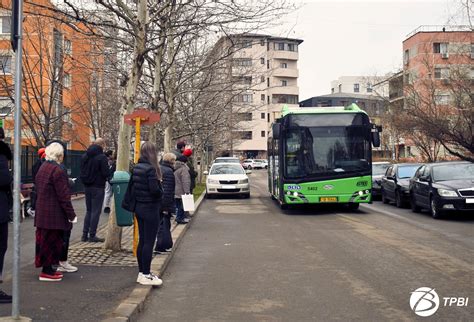 B365 ESENȚIAL Noile troleibuze Trollino de pe linia 93 ajung din