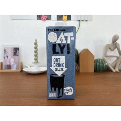 Oatly Oat Drink Barista Edition Chocolate L