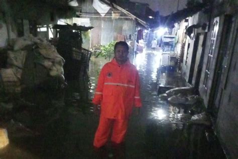 Sebanyak 820 Pompa Dikerahkan Untuk Kuras Banjir Di Jakarta Indo Bali