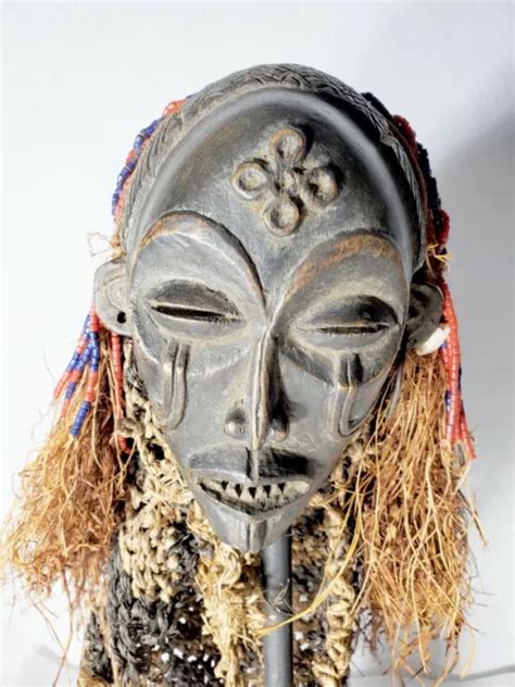 Ancien Masque Africain Chokwe Tshokwe Pwo Angolacongo Avec Décoration