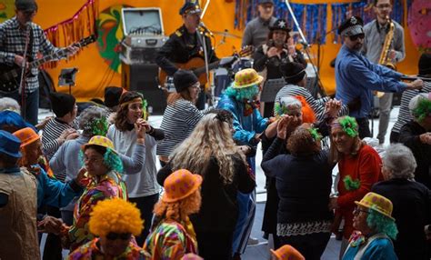 Mais De Uma Centena De Seniores Celebraram O Carnaval Das IPSS S