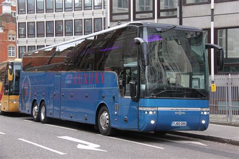 100986 BM Coaches Hayes LN YJ60GKK Great Smith Street Ken