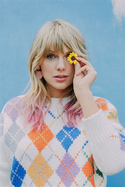 Taylor Swift Lover Album Photoshoot August 2019 – Star Style