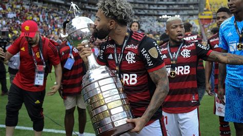 Perfil Oficial Da Copa Do Mundo Exalta Gabigol Após Título Do Flamengo