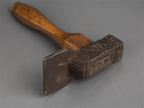 Antique Hammers Identification And Value Guide