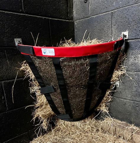 Corner Hay Feeders Nose Bagz