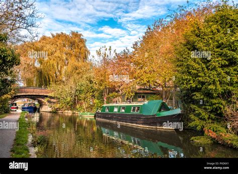 Oxford canal hi-res stock photography and images - Alamy