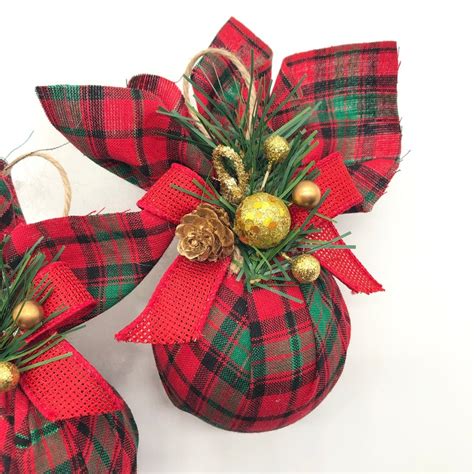 Christmas Fabric Ornaments / Set of 2 Ornaments / Xmas Plaid - Etsy