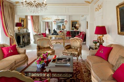 Plaza Athénées Royal Suite A Very Parisian Style Of Redecoration