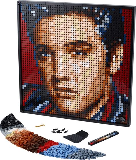 LEGO reveals 31204 Elvis Presley - "The King" as next Art mosaic for ...