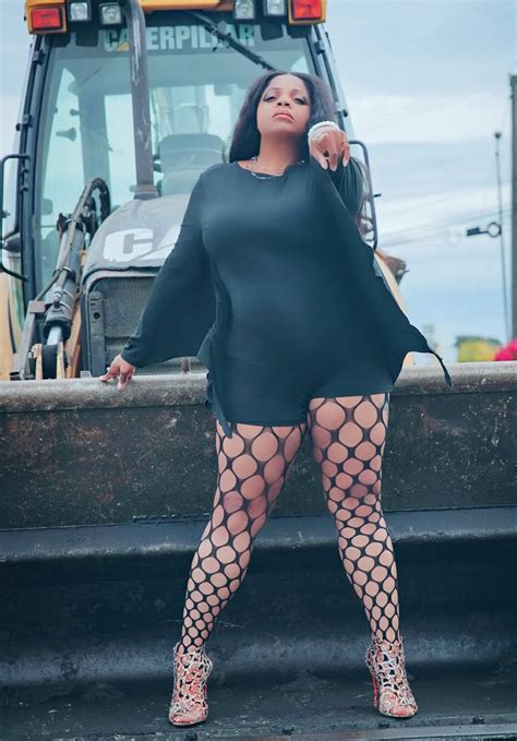 BAD ASS BEAUTY Challenges Norms With Typecast A Daring Blend Of Rock And R B JYLA