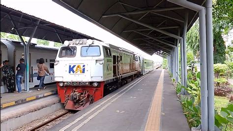 Kereta Full Eksekutif Dengan Rute Terpendek Daop 8 YouTube