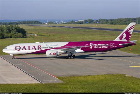 A7 BEB Qatar Airways Boeing 777 3DZER Photo By BEE ID 1184225