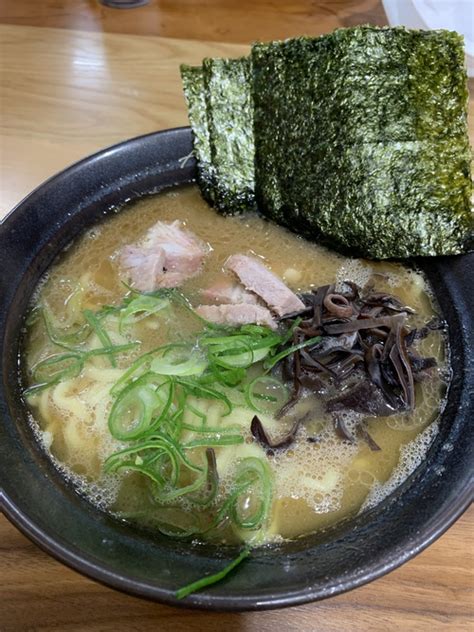 Passo A Passo【岡山ラーメン巡り】豚そば あゆ武（豚骨醤油＋卵かけご飯）